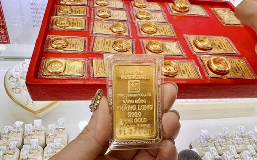 Giá vàng hôm nay 2/4/2026 tăng vọt lên mốc cao mới, SJC và nhẫn trơn lại bứt phá