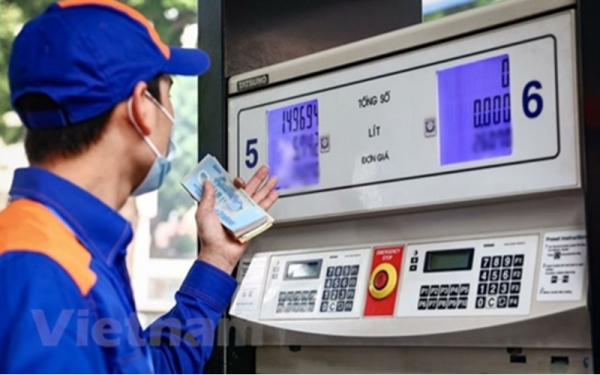 Giá xăng dầu hôm nay (2-4): Tiếp đà giảm mạnh