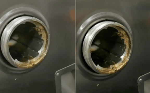 Kiểm tra “bếp ăn đạt chuẩn” của trường, phụ huynh ám ảnh khi thấy giòi bò lúc nhúc trong máy xay thịt