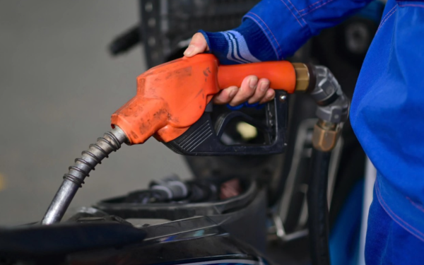 Cơ quan thuế phát hiện dấu hiệu bất thường tại DN xăng dầu trước và sau tăng giá