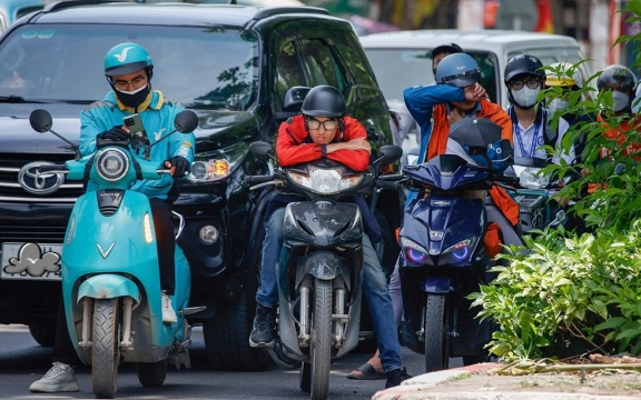 Hà Nội chuẩn bị cấm xe máy xăng tại vùng phát thải thấp thế nào