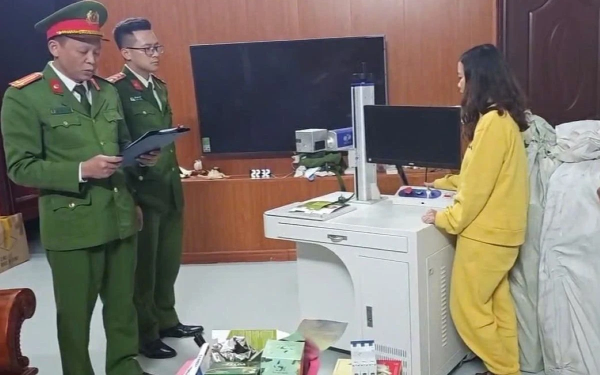 Trước ngày 30/4, người từng mua thực phẩm chức năng sau, khẩn trương đến công an trình báo