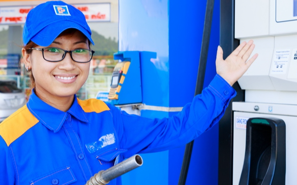 Bộ Công Thương báo tin cực vui về xăng dầu, dân Việt yên tâm đổ đầy bình trong cả tháng 4/2026