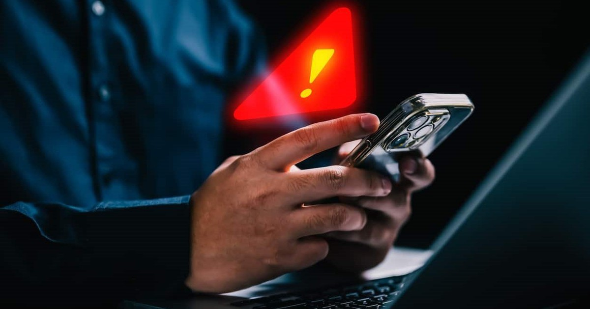 Công an cảnh báo: Lập tức ngắt kết nối mạng, khôi phục cài đặt gốc và đổi mật khẩu ngân hàng, Zalo trên thiết bị sạch khác khi cài phải ứng dụng này