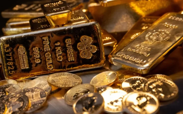 Giá vàng hôm nay: Dự báo tăng mạnh khi thế giới tăng "thẳng đứng"