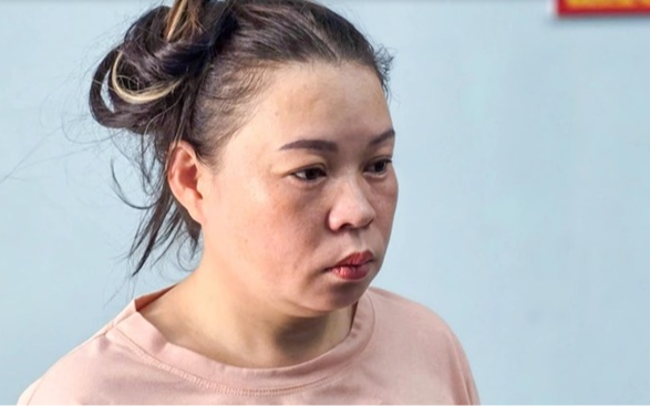 Người phụ nữ hành hung hai nhân viên gác chắn đường sắt bị bắt