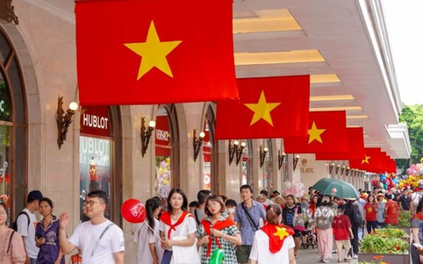 Lấy ý kiến người lao động về hoán đổi lịch nghỉ lễ giỗ tổ Hùng Vương và ngày 30/4