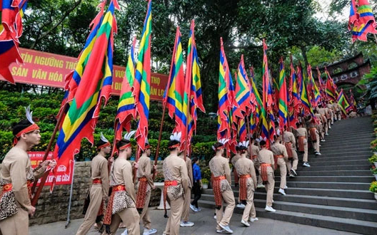 Chính thức Lịch nghỉ Giỗ tổ Hùng Vương 2026 cho CBCCVC và NLĐ 3 ngày liên tiếp (từ 25/4-27/4) phụ thuộc vào ngày nghỉ hằng tuần ra sao?