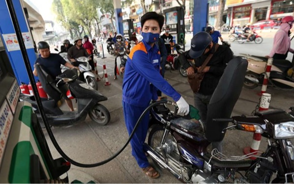 Dự báo giá xăng dầu tiếp tục giảm trong phiên điều hành tới