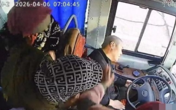 Phút cuối đời của tài xế cứu 45 người trên cao tốc