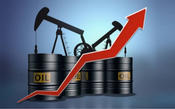 Giá xăng dầu hôm nay 10/4: Giá dầu phục hồi khi thỏa thuận ngừng bắn mong manh