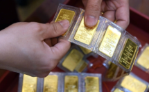 Giá vàng hôm nay 11.4.2026: Quay đầu giảm nhưng vẫn đắt hơn thế giới trên 21 triệu