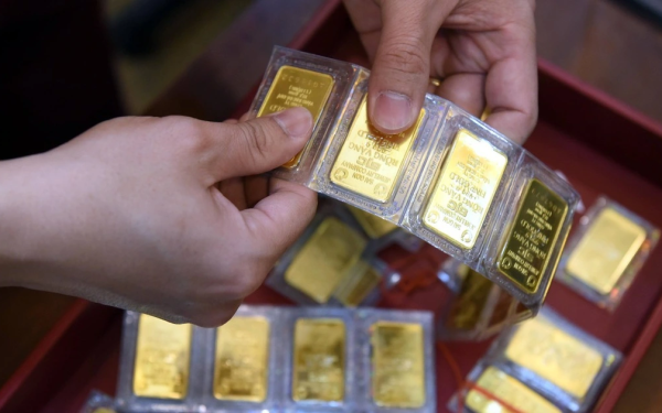 Giá vàng hôm nay 11.4.2026: Quay đầu giảm nhưng vẫn đắt hơn thế giới trên 21 triệu