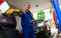 Giá xăng dầu có loại giảm gần 10.000 đồng/lít; chỉ còn xăng E10 từ 30/4