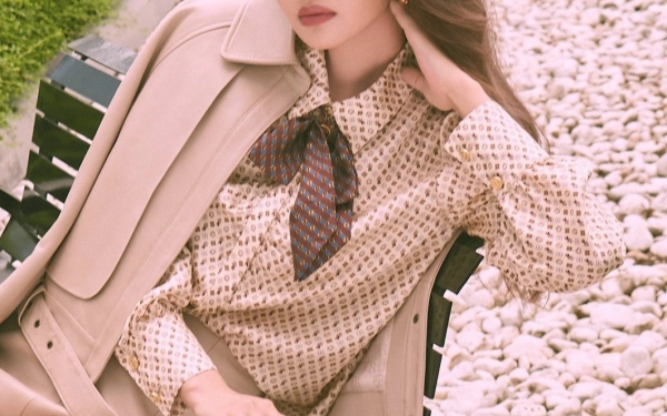 Xôn xao nữ ca sĩ nổi tiếng rao bán biệt thự 700 tỷ đồng để trả nợ