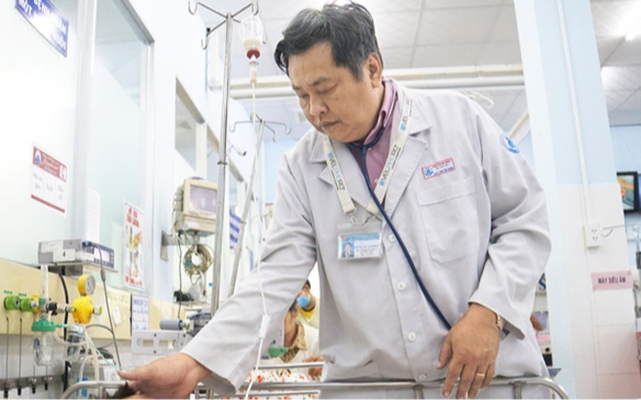 Vụ cô giáo dùng kim tiêm xử phạt học sinh ở TPHCM: Bác sĩ cảnh báo điều này