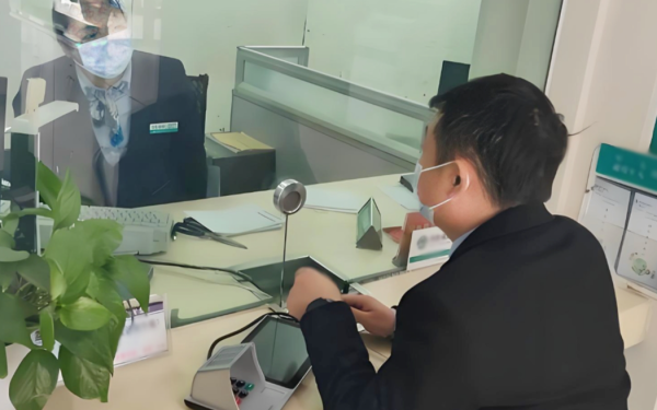 Vay hơn 4 tỷ đồng mua nhà, trả góp 30 triệu đồng/tháng, 7 năm sau thanh toán hết cả gốc lẫn lãi thì ngân hàng đòi: Nợ của anh còn nguyên