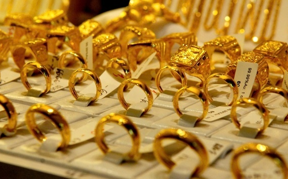 Giá vàng hôm nay 19.4.2026: Người mua lỗ đến 9 triệu đồng chỉ sau nửa tháng