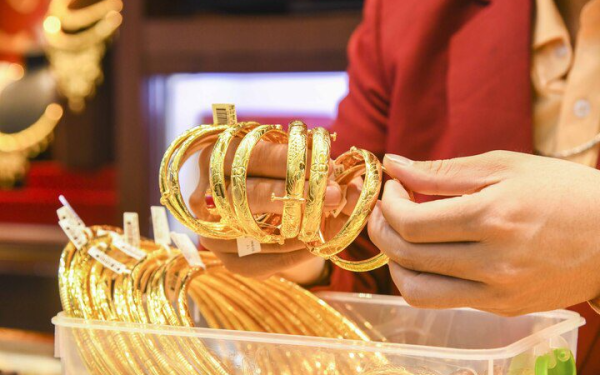 Giá vàng ngày 20/4: Giá vàng trong nước đảo chiều giảm về vùng 168,3 - 171,3 triệu đồng/lượng