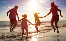 Bệnh viện Bạch Mai đưa lời khuyên với những gia đình đang có ý định đi du lịch