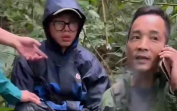 Nam sinh 19 tuổi bị mất tích khi leo núi Tam Đảo nói gì sau 37 giờ lạc trong rừng?