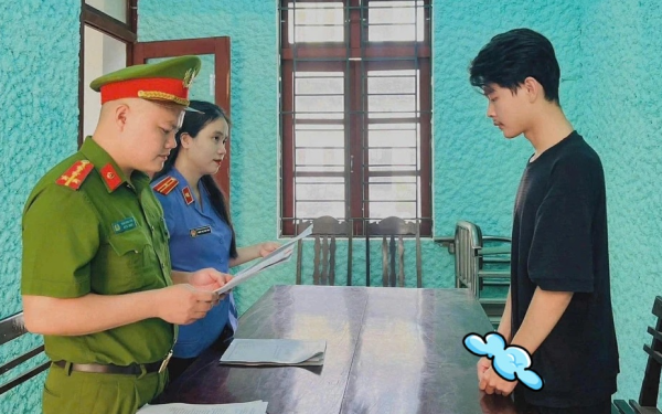 Khởi tố Võ Quốc Vũ (21 tuổi) và mẹ ruột là Phạm Thị Thiết (42 tuổi) vì làm điều này