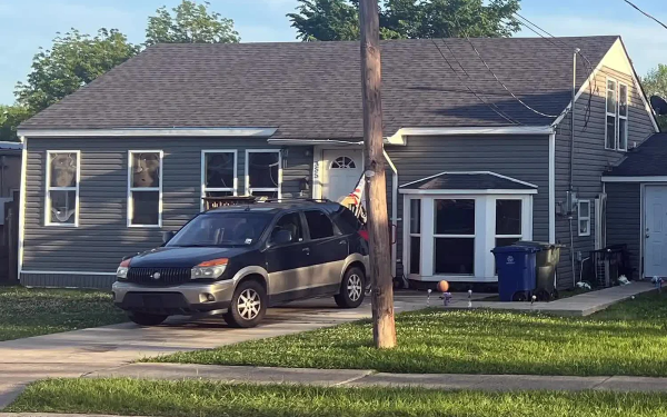 Cảnh sát phát hiện "máu và thi thể ở khắp nơi" tại ngôi nhà có 8 trẻ em bị sát hại