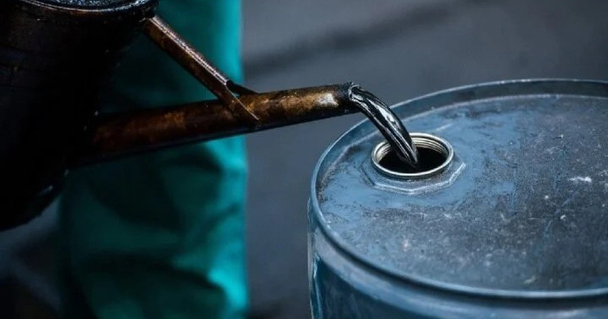 Giá xăng dầu hôm nay: Dầu trong nước sắp có đợt giảm giá mới?