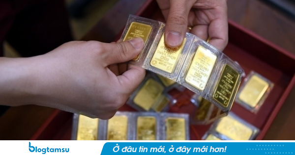 Giá vàng hôm nay (21/4): Lại tăng vọt