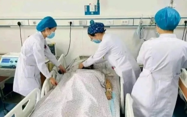 Bác sĩ BV Bạch Mai cảnh báo cách ăn của nhiều người “tiếp tay” cho ung thư