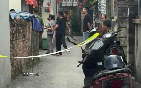 Hà Nội: Sau tiếng la hét thất thanh, phát hiện người phụ nữ tử vong, nghi phạm là người thân cận nhất