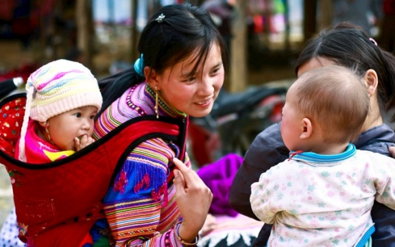 Thêm 2 nhóm phụ nữ vào diện nhận hỗ trợ tối thiểu 2 triệu đồng khi sinh con