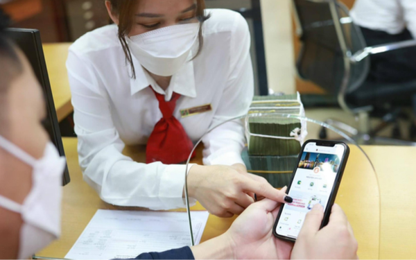 Tất cả người dân có tài khoản ngân hàng chú ý: Tắt nguồn ngay nếu điện thoại hiện dòng chữ này