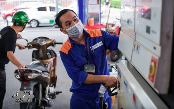 Petrolimex dự kiến lỗ hơn 1.000 tỷ đồng kinh doanh xăng dầu quý I