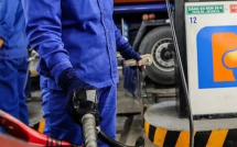 Giá xăng dầu hôm nay 27.4: Đồng loạt đảo chiều