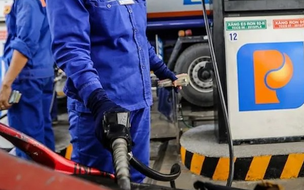 Giá xăng dầu hôm nay 27.4: Đồng loạt đảo chiều
