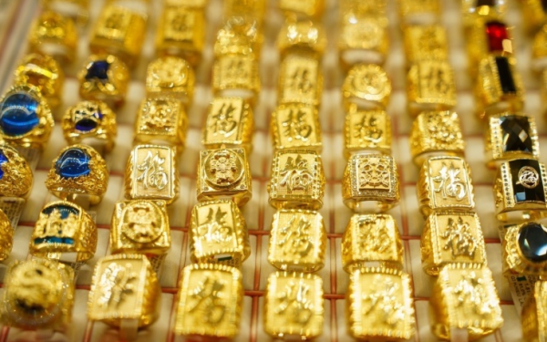 Giá vàng hôm nay 27/4/2026: SJC giảm mạnh, mua lúc giá 170 triệu chưa thể về bờ