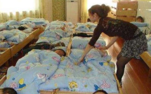 Cậu bé 5 tuổi tử vong sau giấc ngủ trưa, nghe bác sĩ giải thích cô giáo liền ngã khuỵu