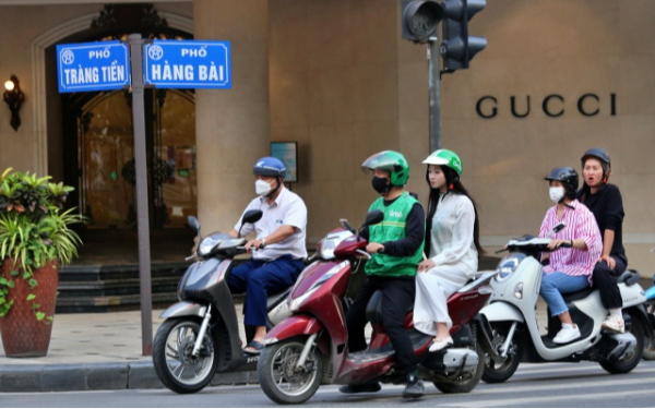 Quy định mới với tất cả xe xăng ở Hà Nội từ 1/7: Xe vi phạm bị nhận diện thế nào?