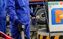 Giá xăng dầu bán lẻ hôm nay 30.4: Nhịp xoay chiều mới