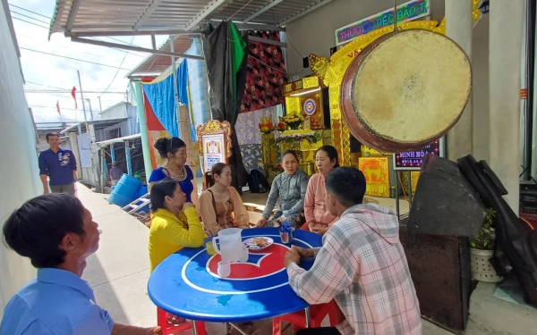 Thảm án ở Tây Ninh: Cha mẹ già nghẹn ngào đón thi thể con, cháu