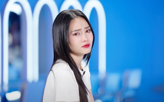 Quyết định của Ninh Dương Lan Ngọc đang khiến netizen khóc lụt MXH