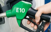 Giá xăng dầu hôm nay 10/5: Dầu thế giới giảm mạnh, trong nước dầu diesel hạ nhanh