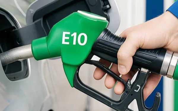 Giá xăng dầu hôm nay 10/5: Dầu thế giới giảm mạnh, trong nước dầu diesel hạ nhanh