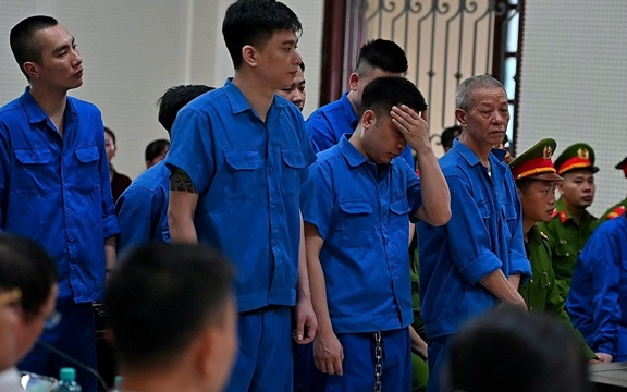 Bạn gái trùm ma túy Bùi Đình Khánh bị đề nghị 15-18 tháng tù treo