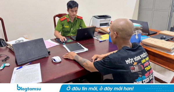Danh tính người đàn ông livestream chửi bới, dọa đánh mẹ ruột