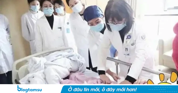 Ớn lạnh 6 mảnh dao lam sắc nhọn được lấy ra từ cơ thể 1 nữ bệnh nhân