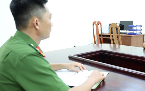 Tạm giữ hình sự Bùi Ngọc Thủy Tiên