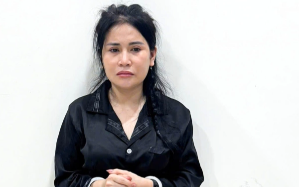 Mẹ kế 