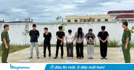 Công an bắt nhiều thanh niên sinh năm 2001, 2003 lương thấp nhưng tài khoản ngân hàng giao dịch hàng chục tỷ đồng